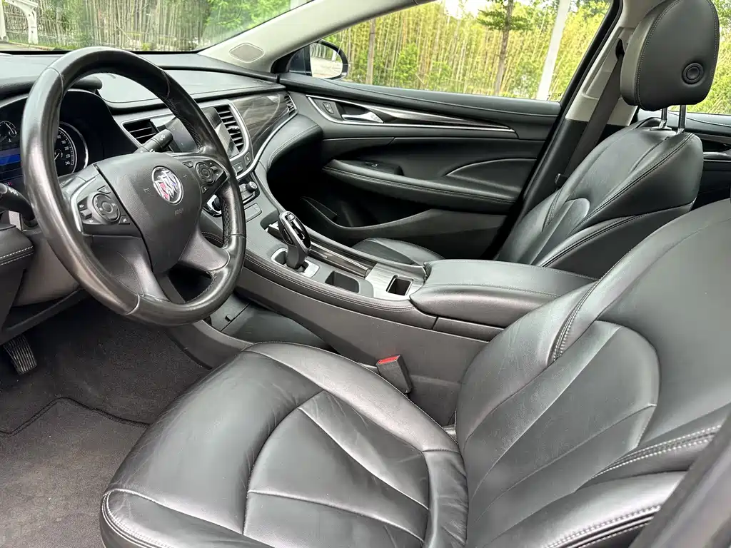 Buick LaCrosse — миниатюра 13