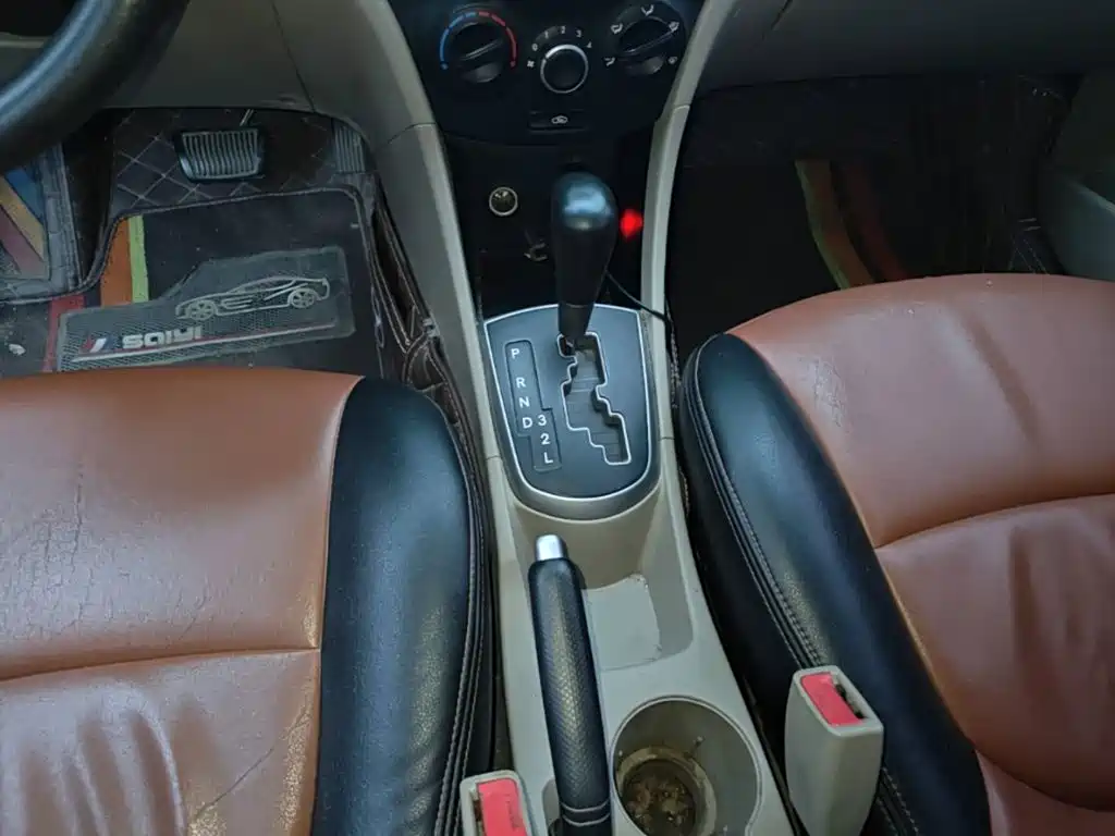 Hyundai Verna — миниатюра 14
