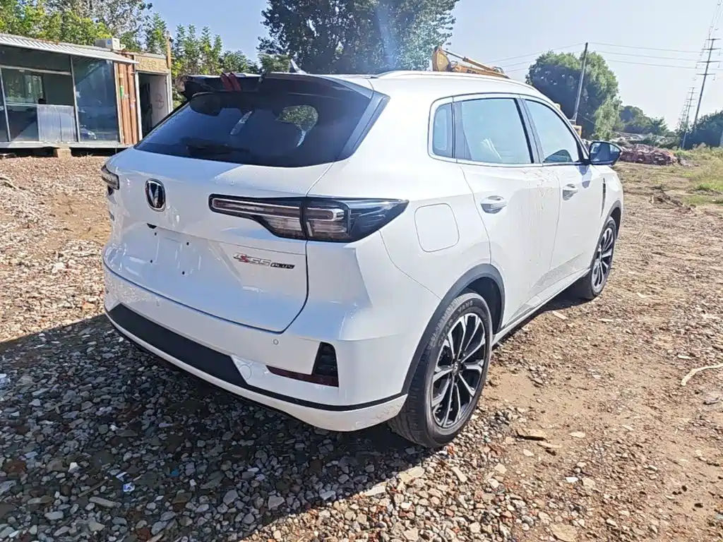 Changan CS55PLUS PHEV — миниатюра 7