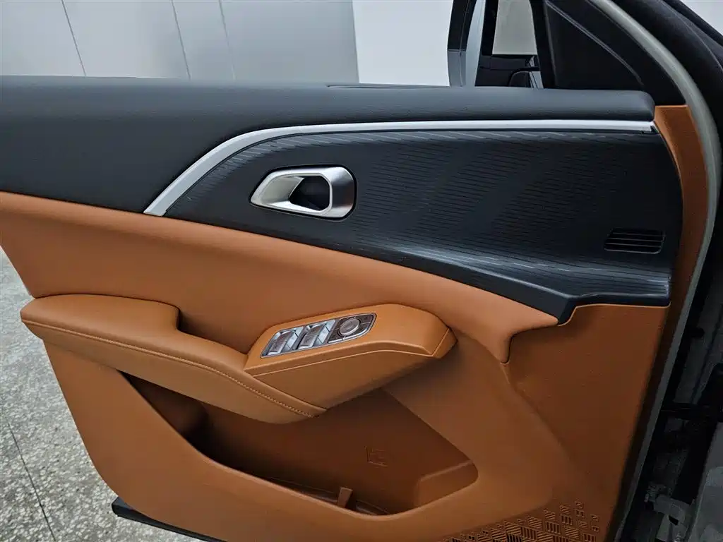 Haval Xiaolong Max MAX 2025 Hi4 110 Pro
