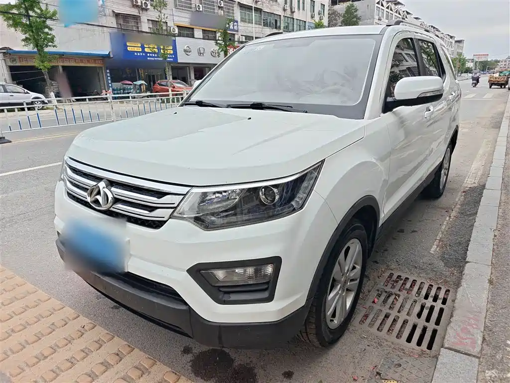 Oshan Oushang CX70 2016