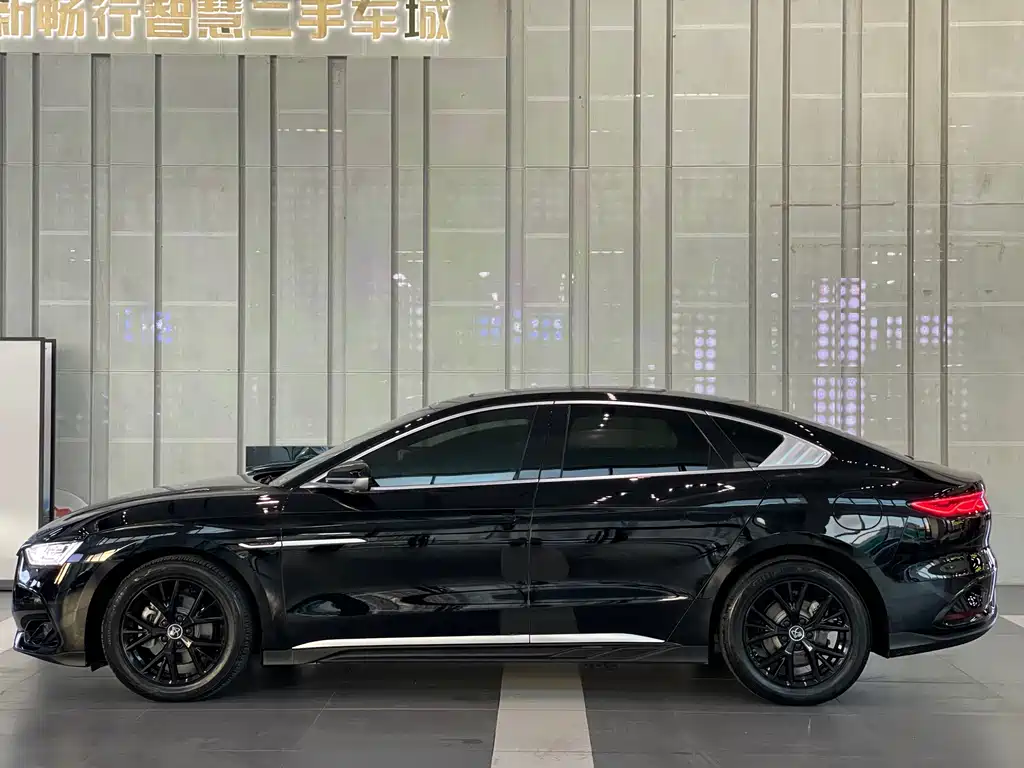 BYD Han — миниатюра 4