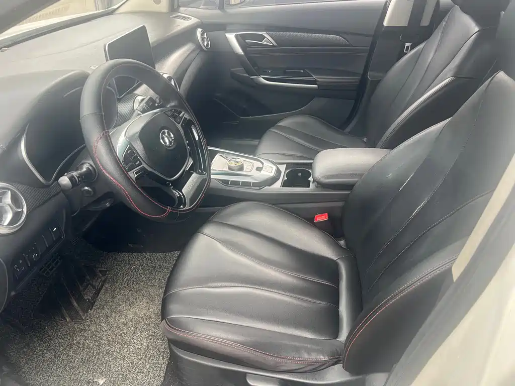 BAIC EU5 — миниатюра 5