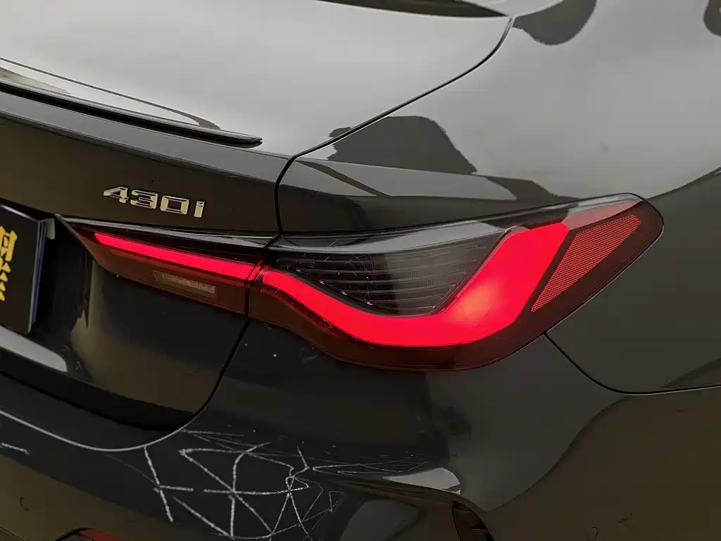 BMW 4 Series — миниатюра 22