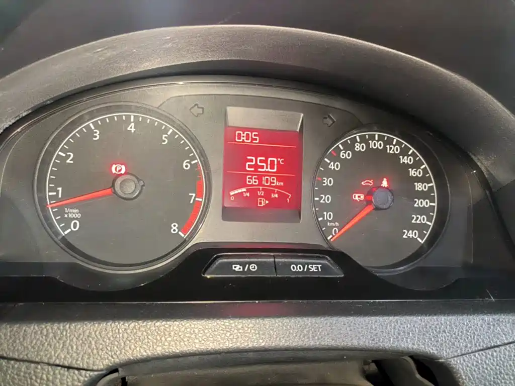 Volkswagen Santana — миниатюра 12