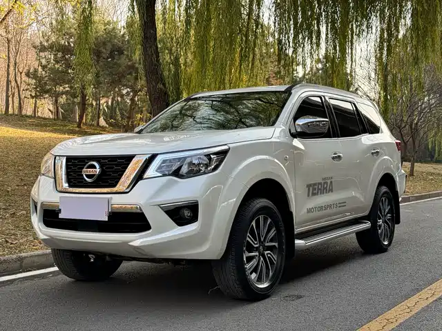 NISSAN TUDA 2022