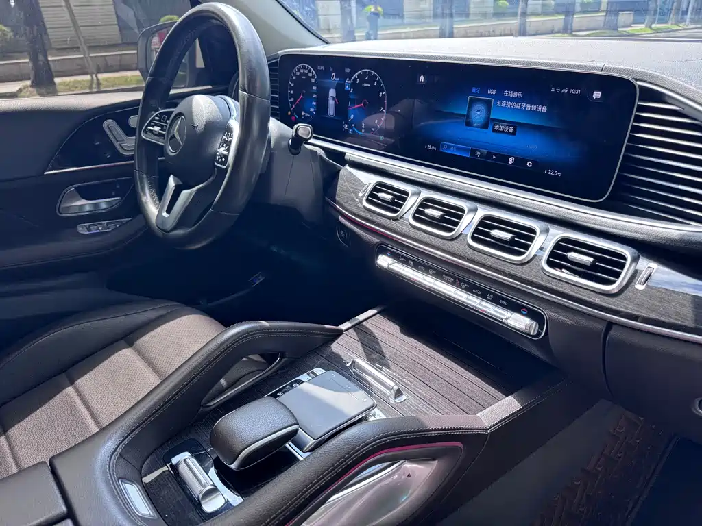 Mercedes-Benz GLE (Import) — миниатюра 14