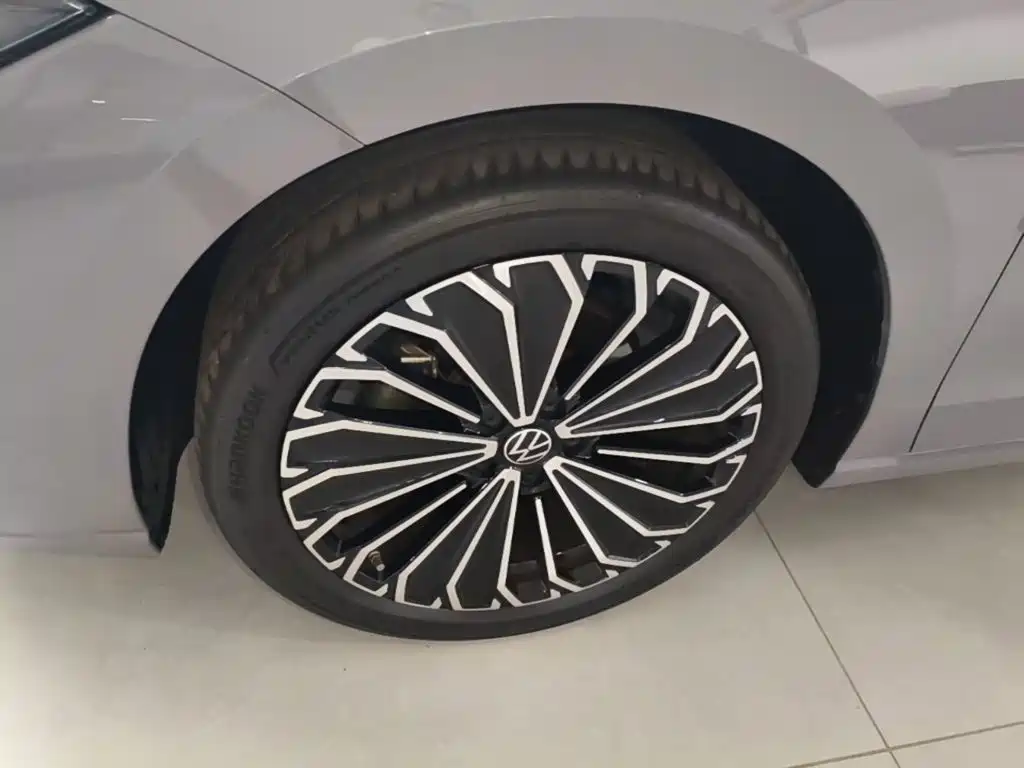 Volkswagen Passat — миниатюра 23
