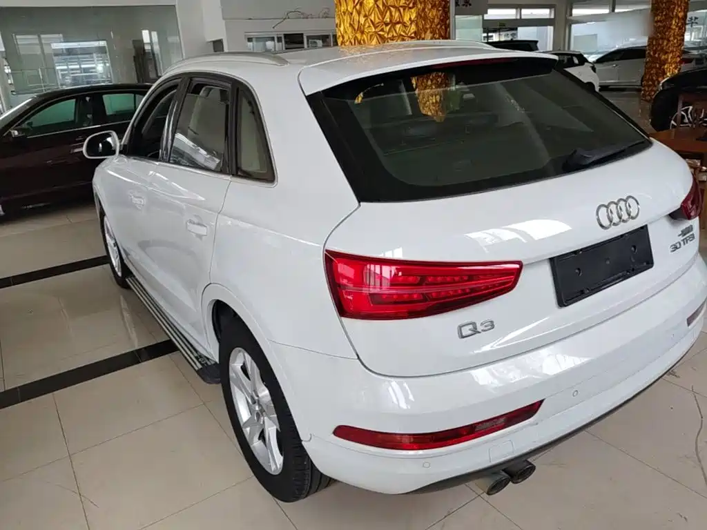 Audi Q3 — миниатюра 5