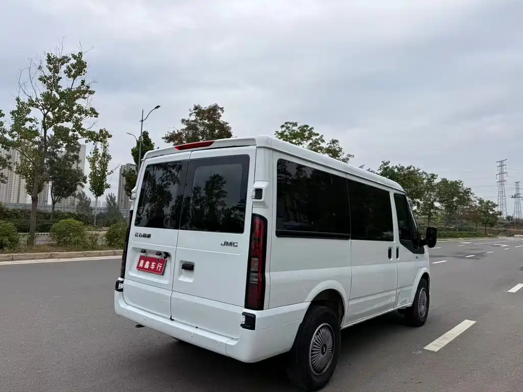 JMC JMC Fushun — миниатюра 12