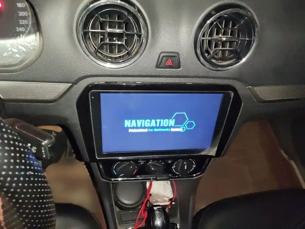 Volkswagen Jetta — миниатюра 6