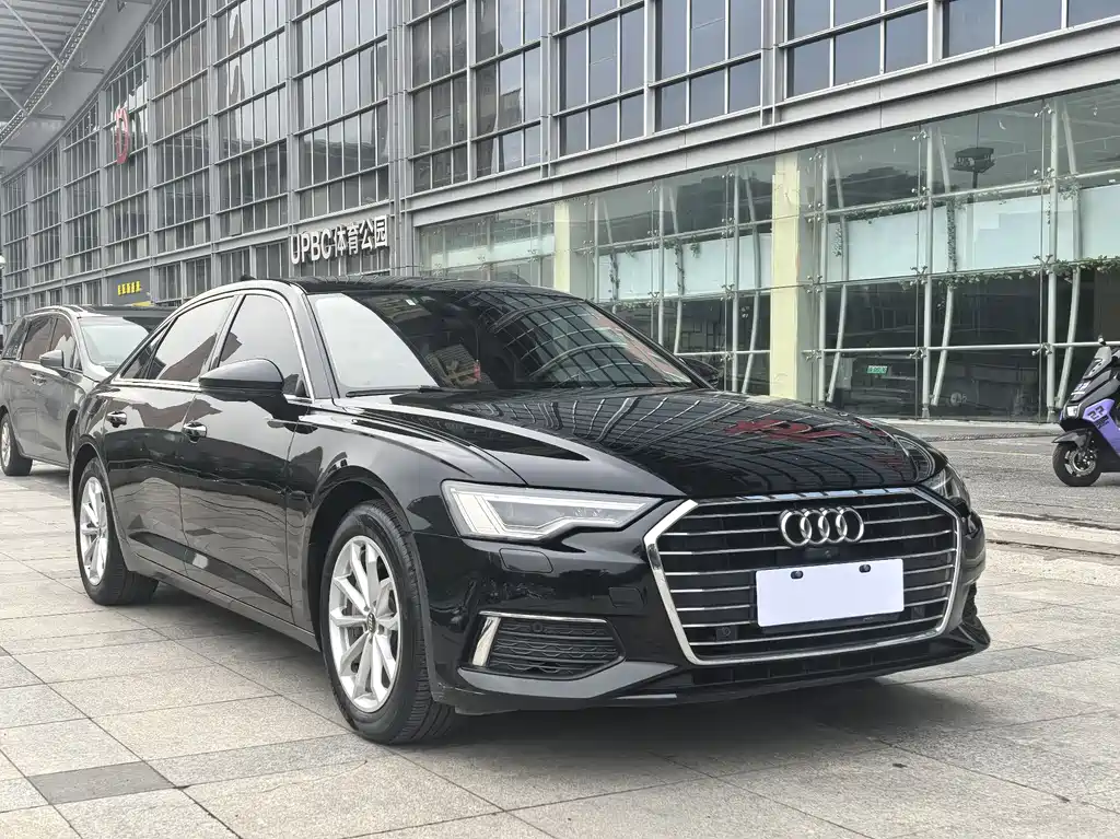 Audi A6L 2021 40 TFSI Luxury