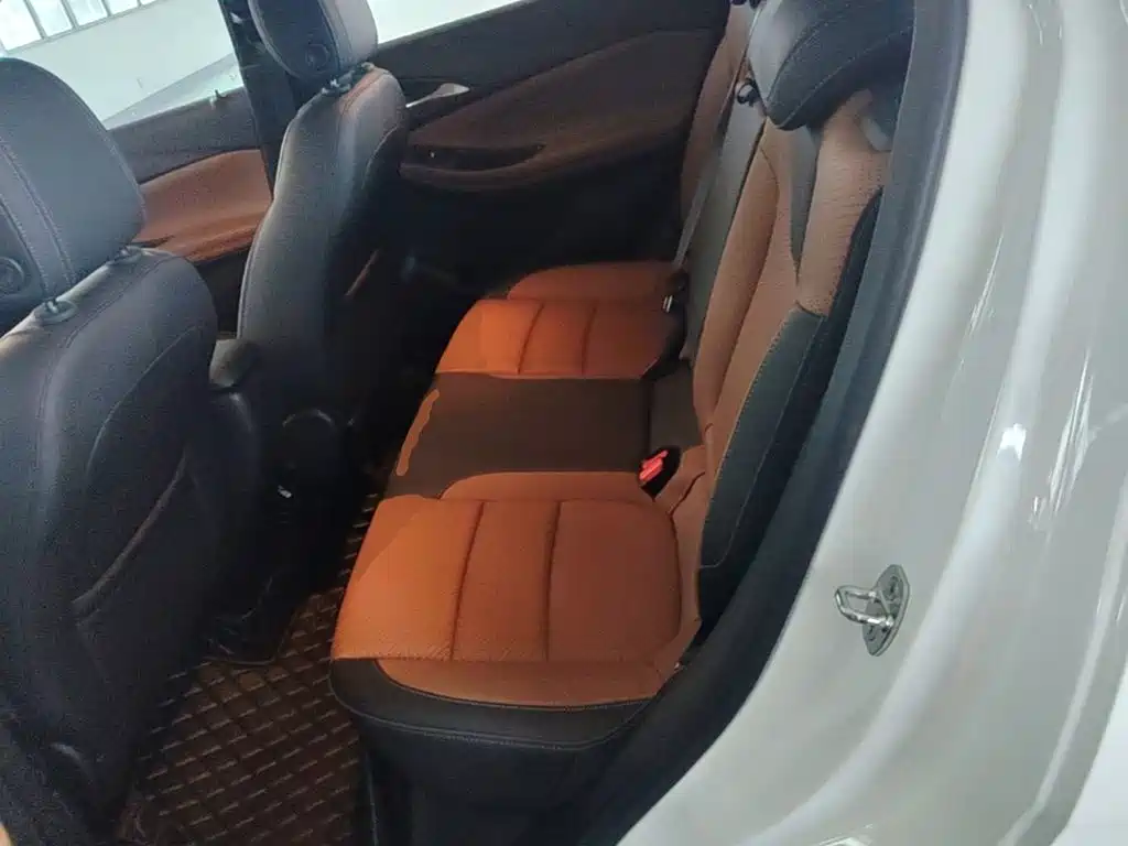 Buick Encore GX — миниатюра 17