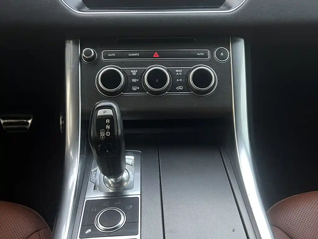 Land Rover Range Rover Sport 2017 3.0 SC V6 HSE DYNAMIC