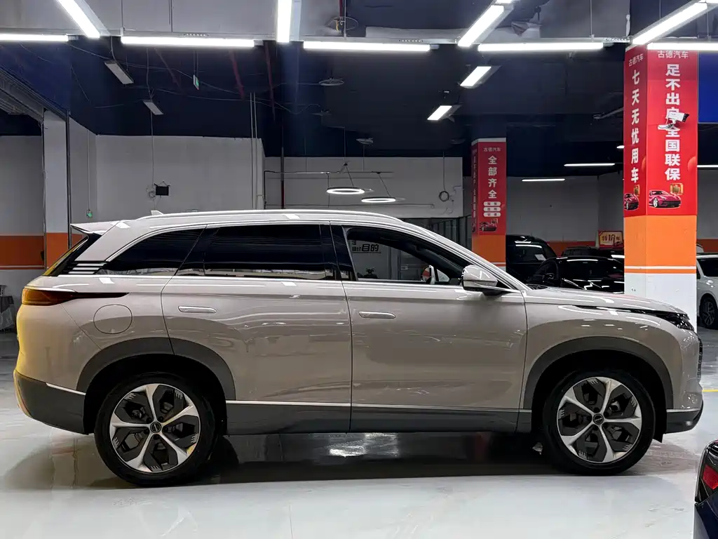 BYD Frigate 07 07 2023 DM-i 100KM Luxury