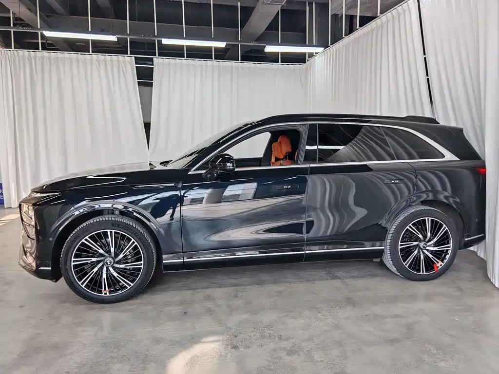 XPeng G9 — миниатюра 13