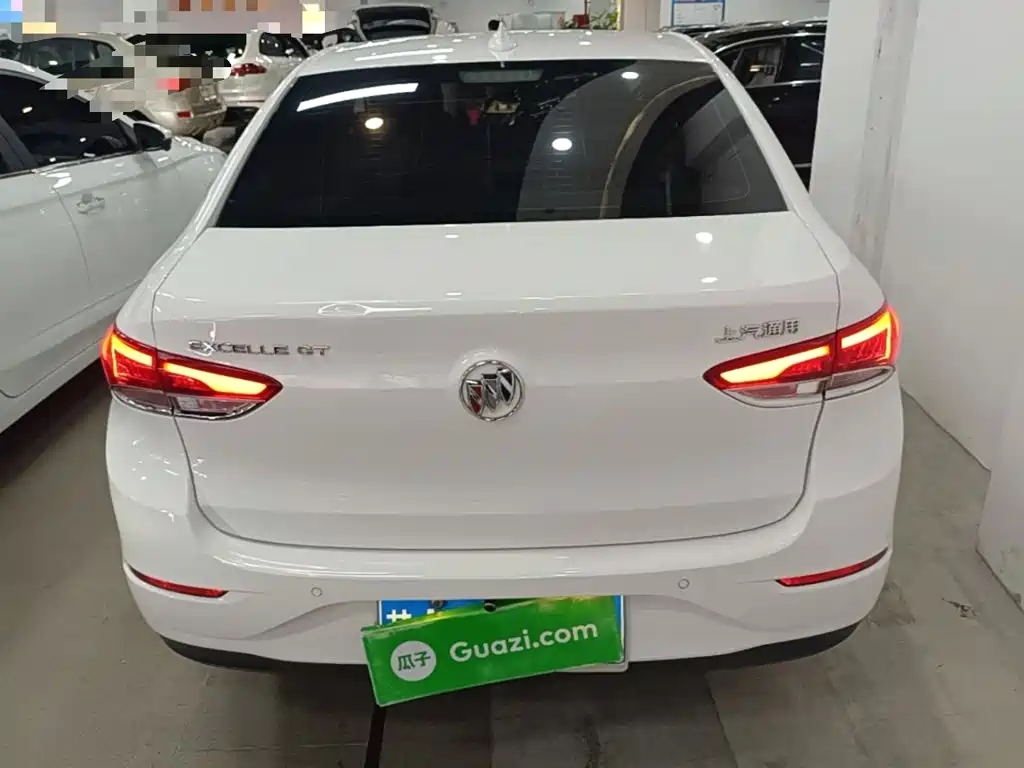 Buick Excelle — миниатюра 6