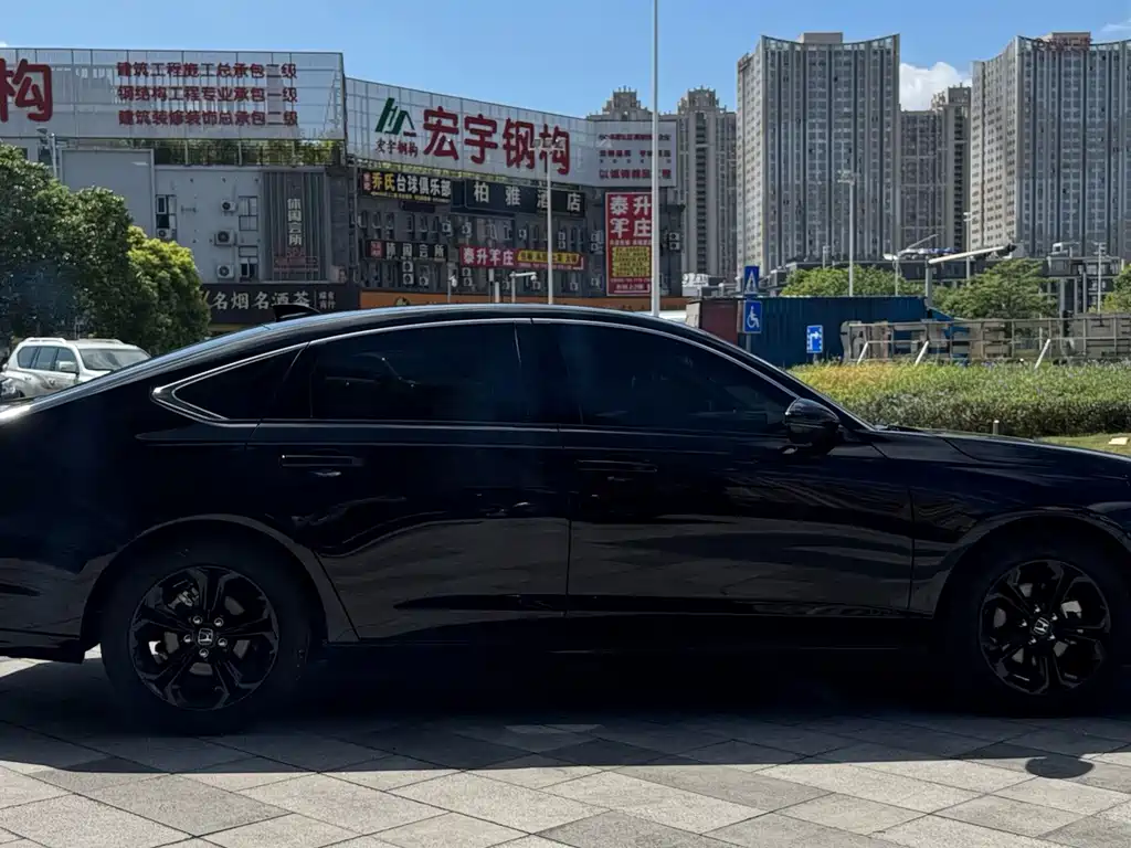 Honda Accord — миниатюра 6