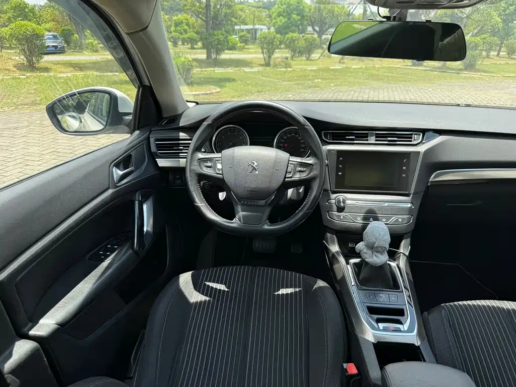 Peugeot 408 2018 350THP AT Luxury