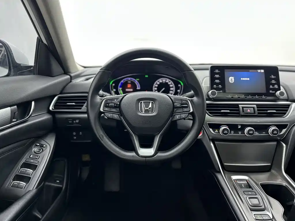 Honda Accord 2018 2.0L VI