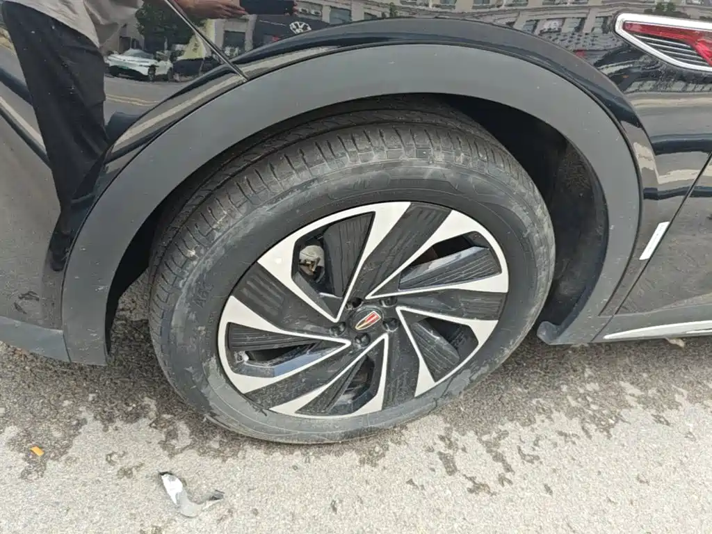 Hongqi Hongqi HS7 PHEV — миниатюра 23