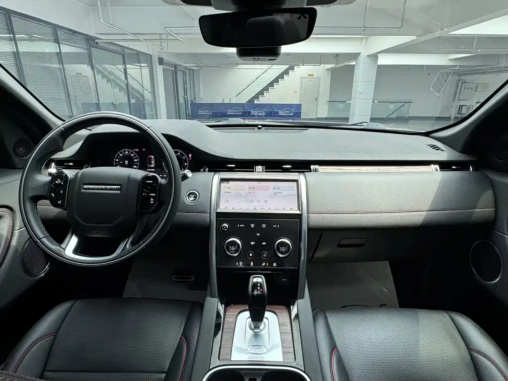 Land Rover Discovery Sport — миниатюра 9