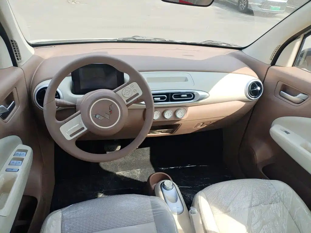 Wuling Mini EV MINIEV 2025