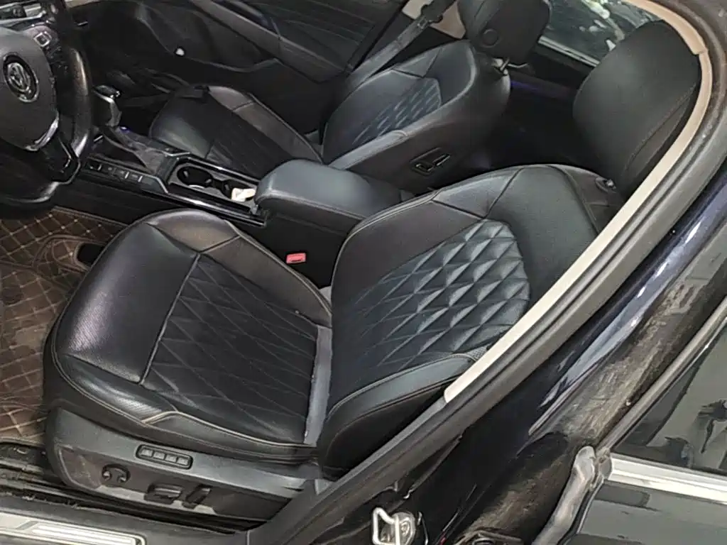 Volkswagen Passat — миниатюра 15