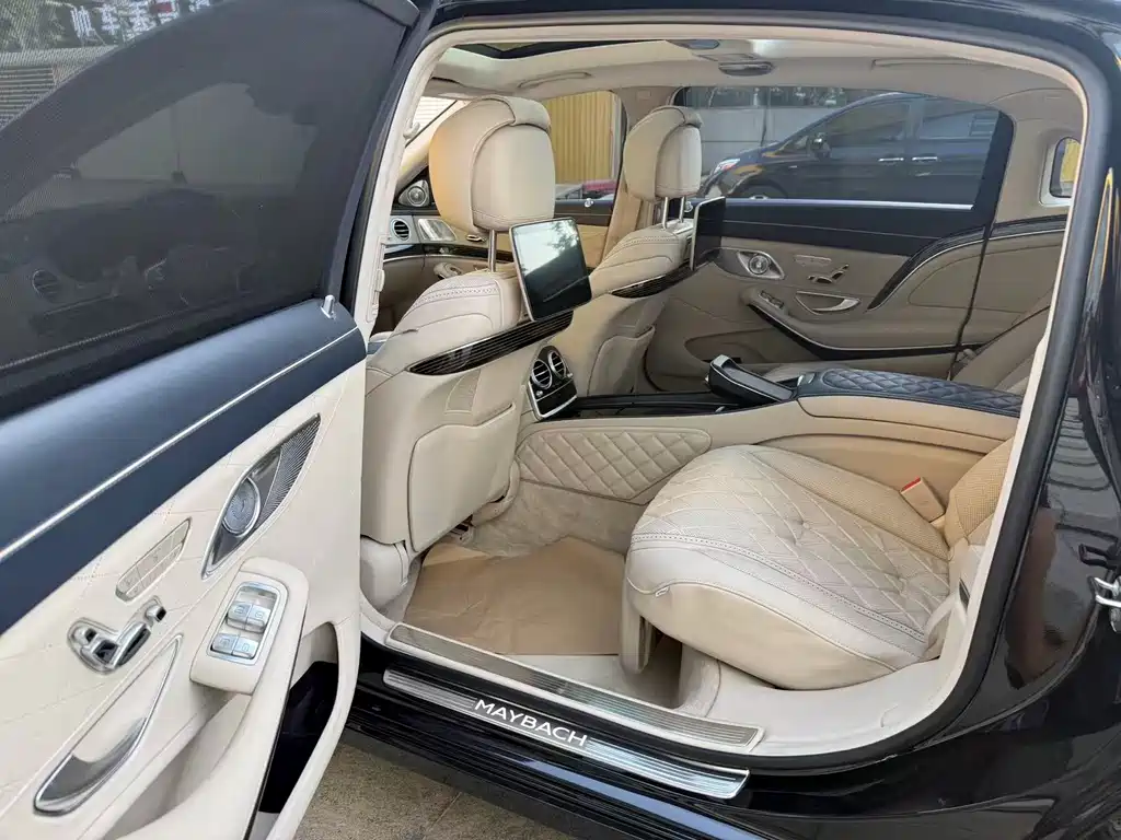 Mercedes-Benz S-Class — миниатюра 6