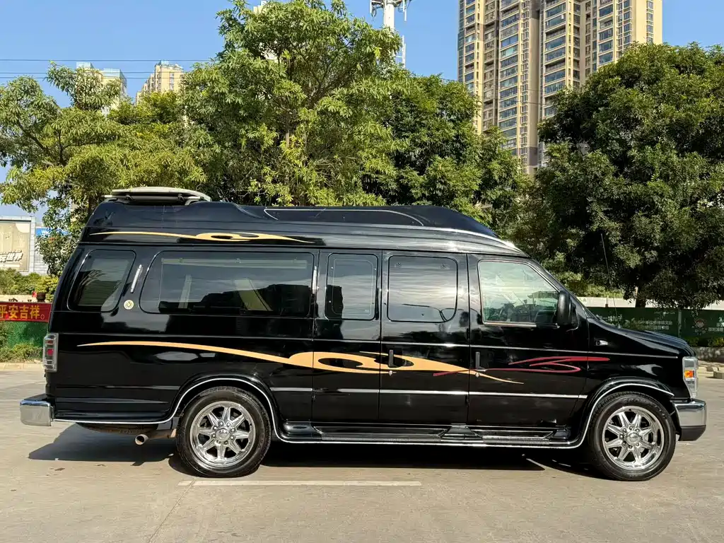 Ford E350 2011 5.4L