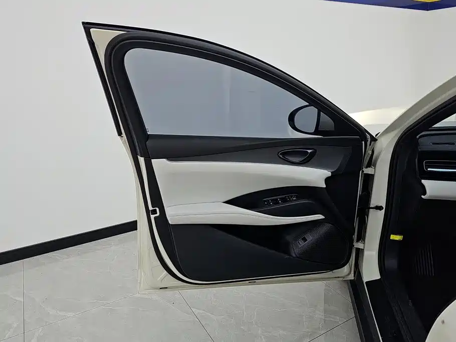 BYD Seal 06 — миниатюра 7