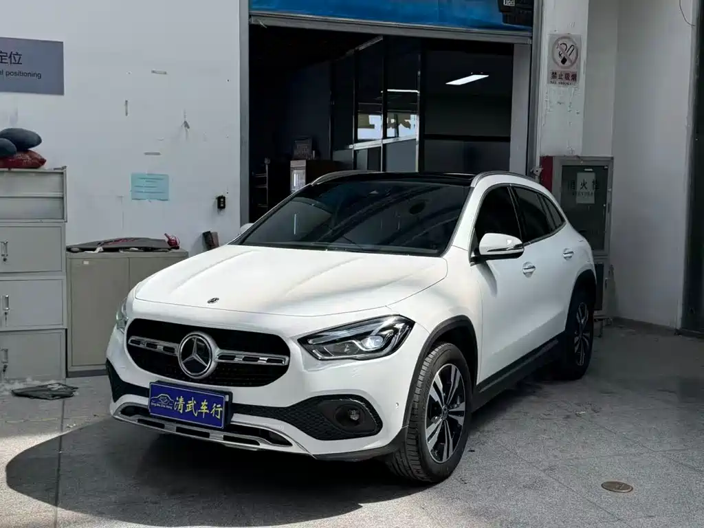 Mercedes-Benz GLA 2022