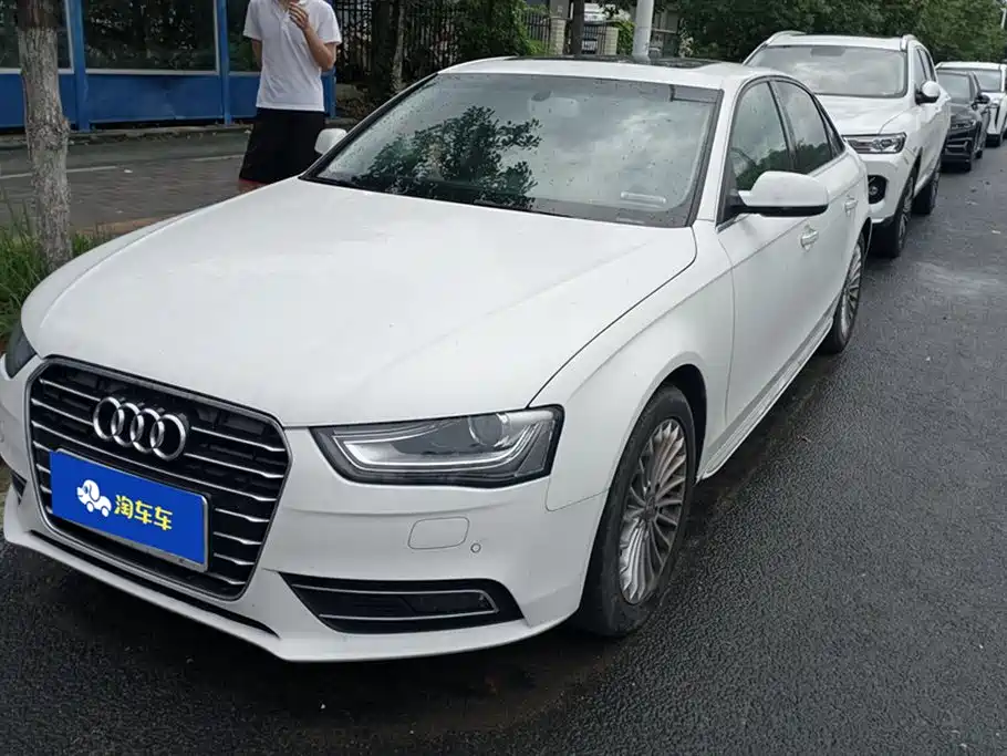 Audi A4L 2016