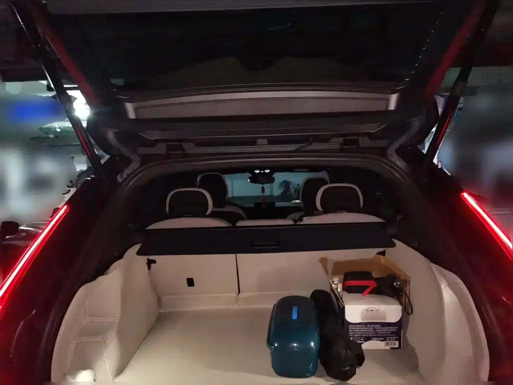 Volvo XC60 — миниатюра 15