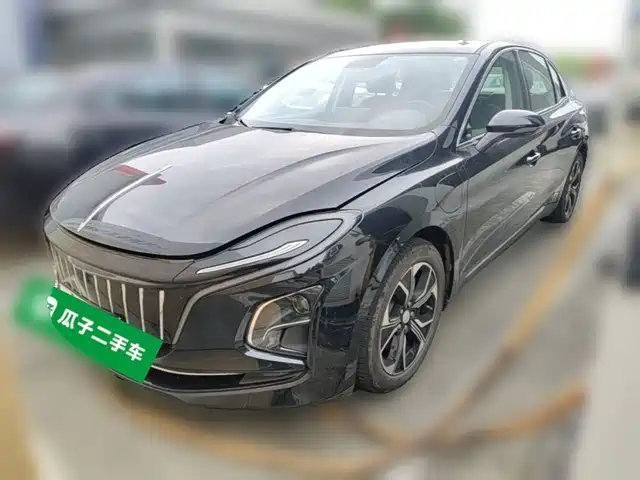 2023 Hongqi E-QM5