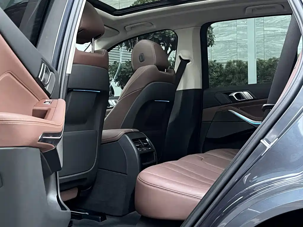 BMW X5 2020 xDrive40i M Sport