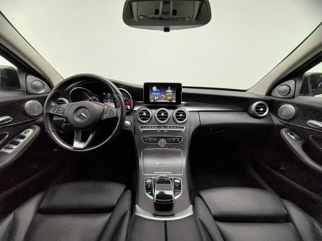 Mercedes-Benz C-Class (Import) — миниатюра 5