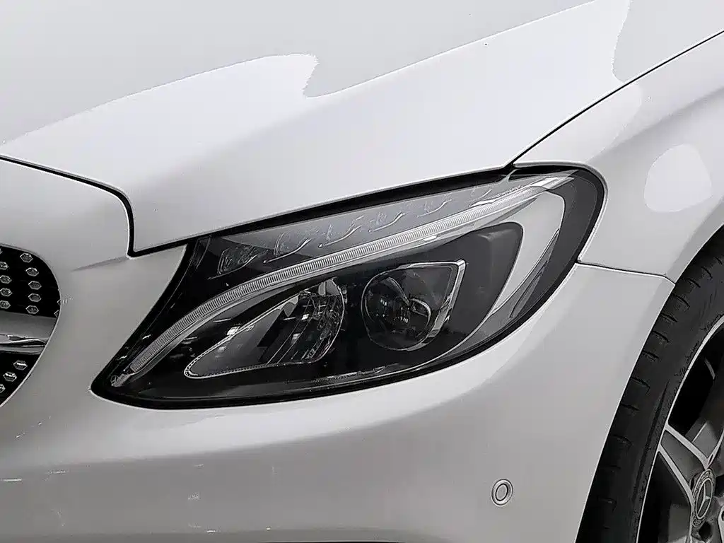 Mercedes-Benz C-Class (Import) — миниатюра 7