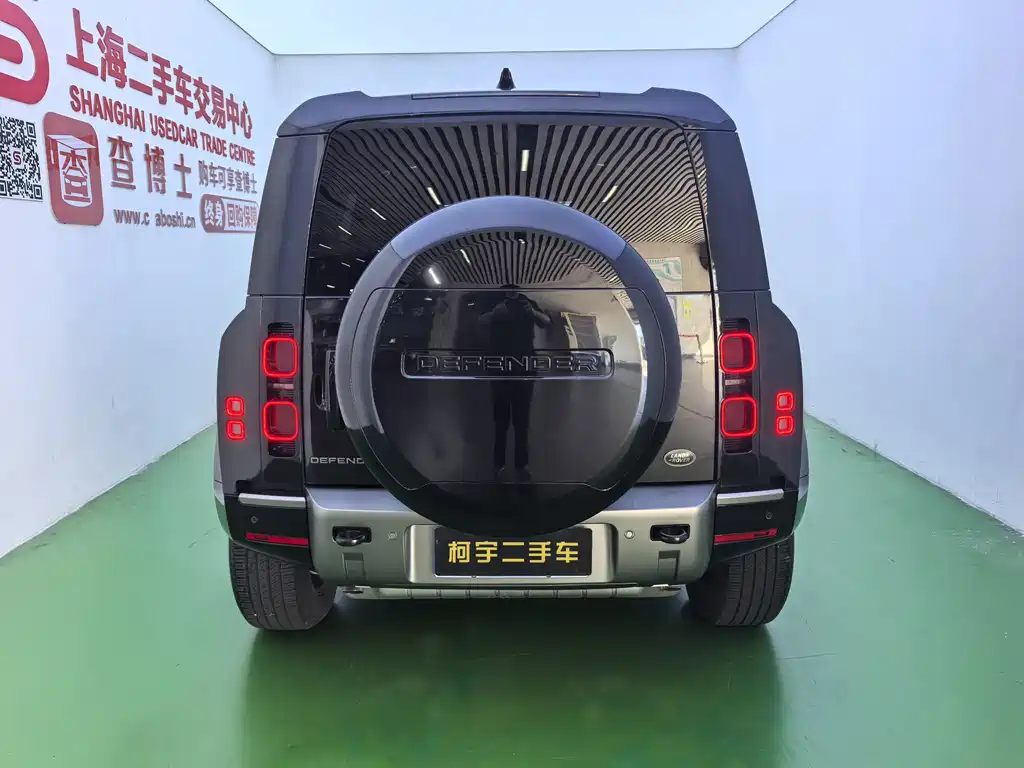 Land Rover Defender — миниатюра 5