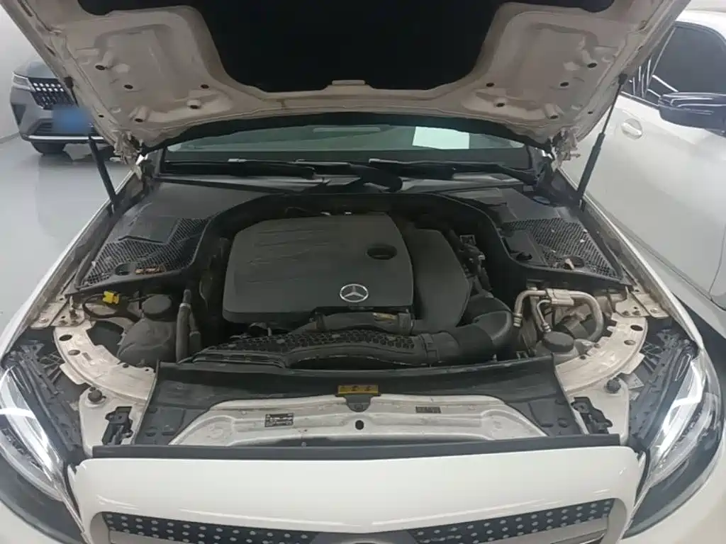 Mercedes-Benz C-Class — миниатюра 20