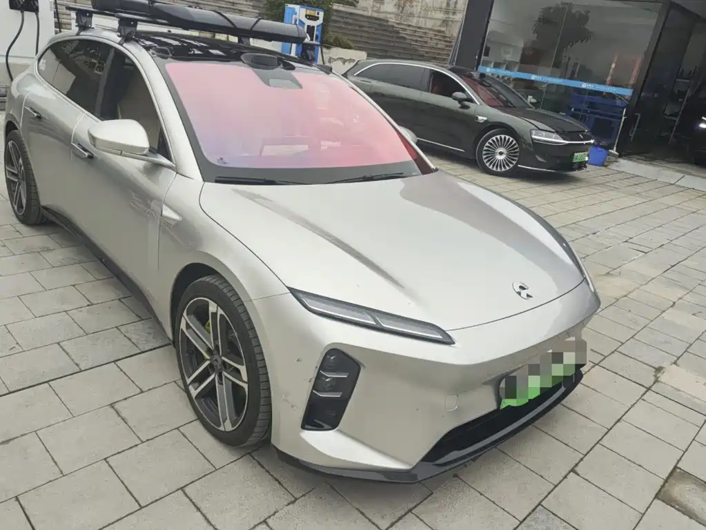 NIO ET5T — миниатюра 2
