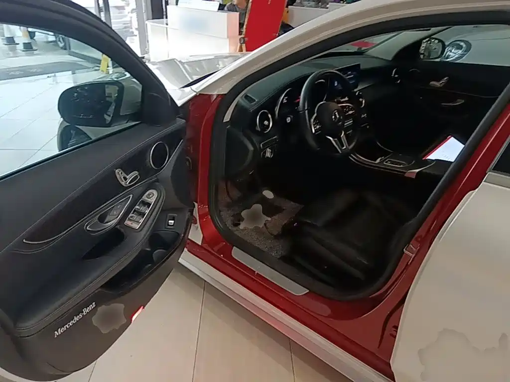 Mercedes-Benz C-Class — миниатюра 16