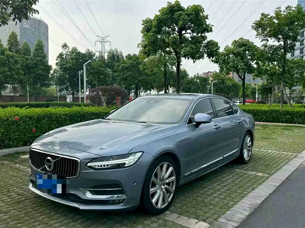 Volvo S90 2018