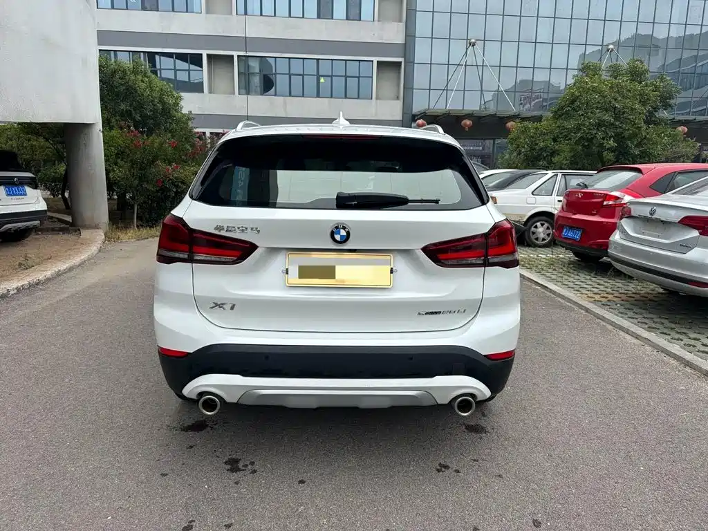 BMW X1 — миниатюра 8