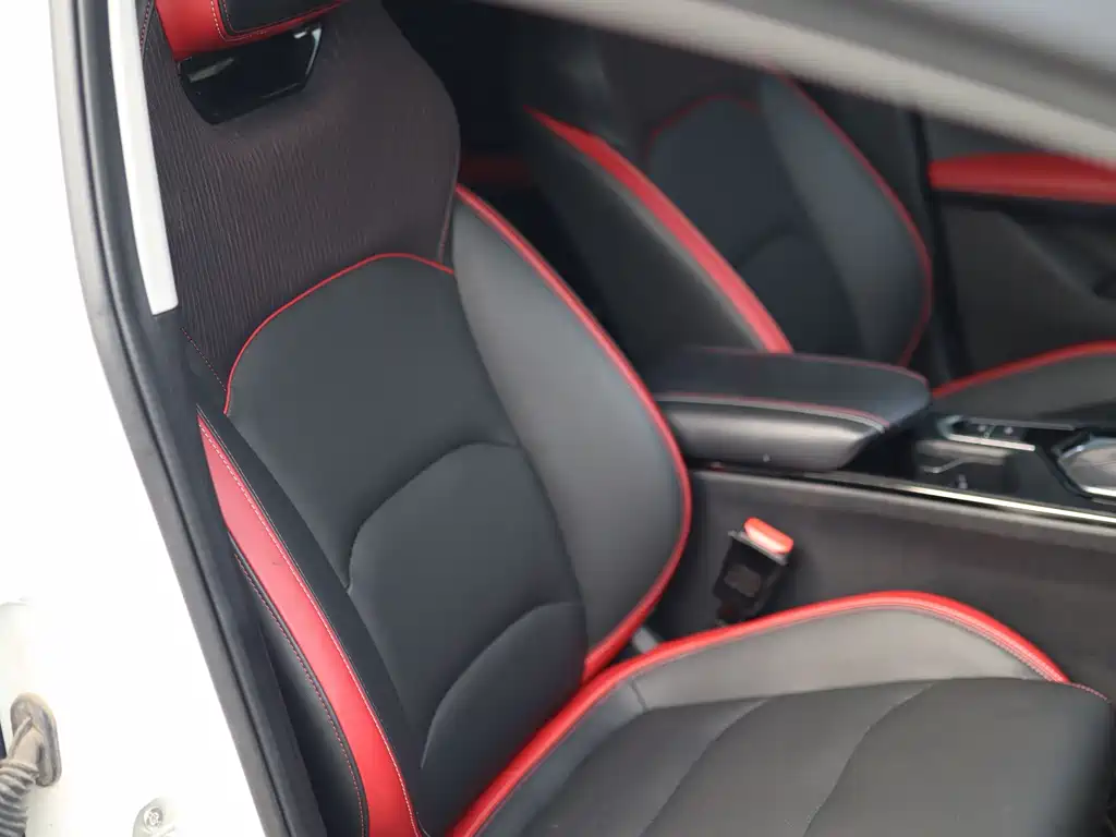 Geely Emgrand S — миниатюра 25