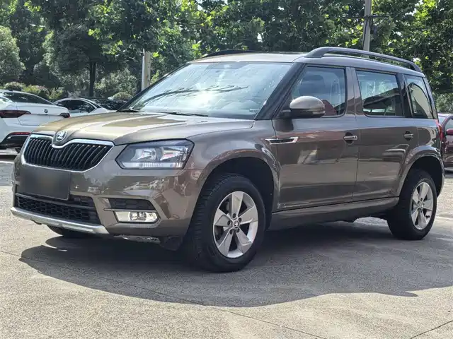 SKODA YETI 2016