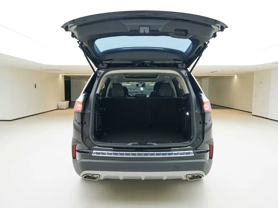 Ford Edge — миниатюра 5