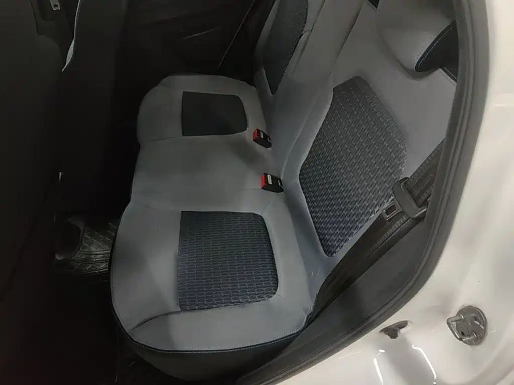 Venucia e30 — миниатюра 17