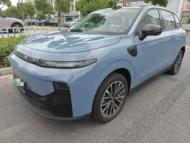 2025 Leapmotor B10