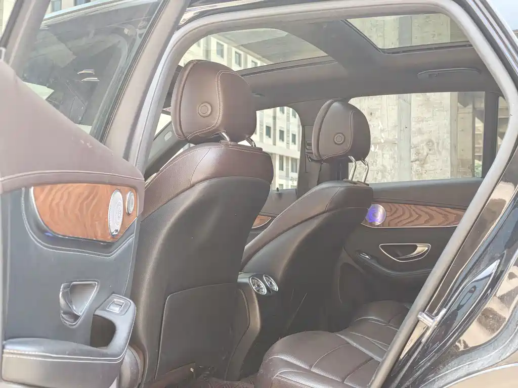 Mercedes-Benz GLC — миниатюра 8